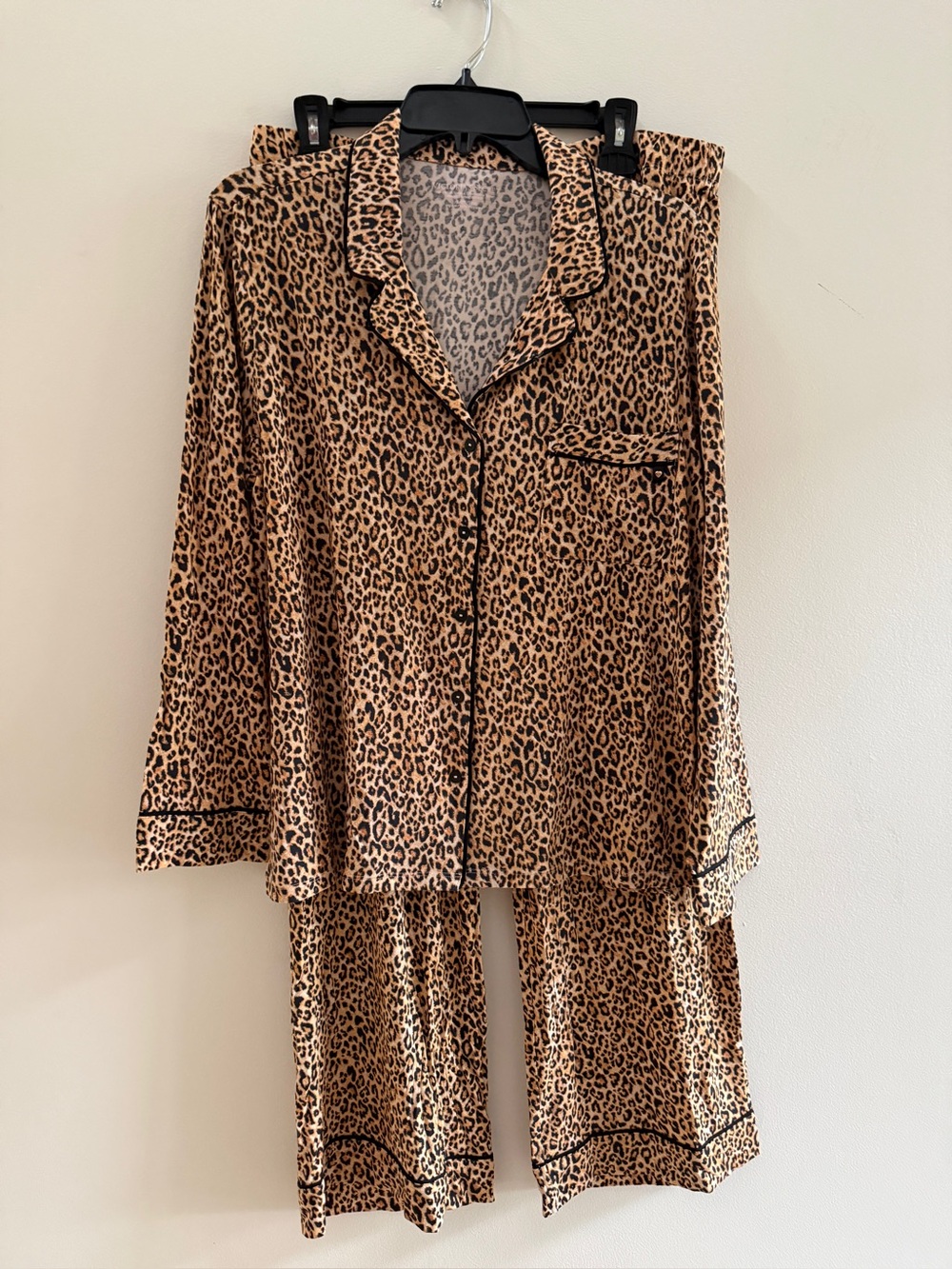 VICTORIA'S SECRET SoSoft Modal Long Pajama Set Pajamas Canvas/Vintage Tan Leopar